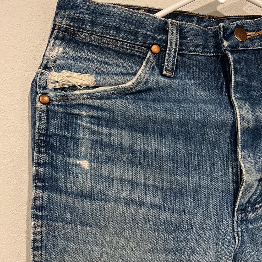 Vintage Cowboy Cut Wrangler Jeans - Picture 4 of 10